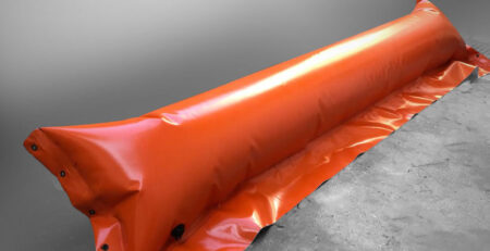 raksta vāka attēls Plūdu aizsargbarjeras: ceļvedis biznesa aizsardzībai