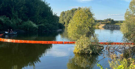 cover for an article about Selecting the Best Oil Spill Booms