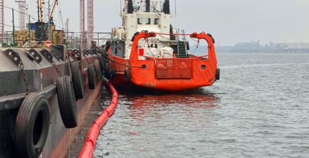 couverture de l'article Choisir un barrage anti pollution maritime : Guide complet